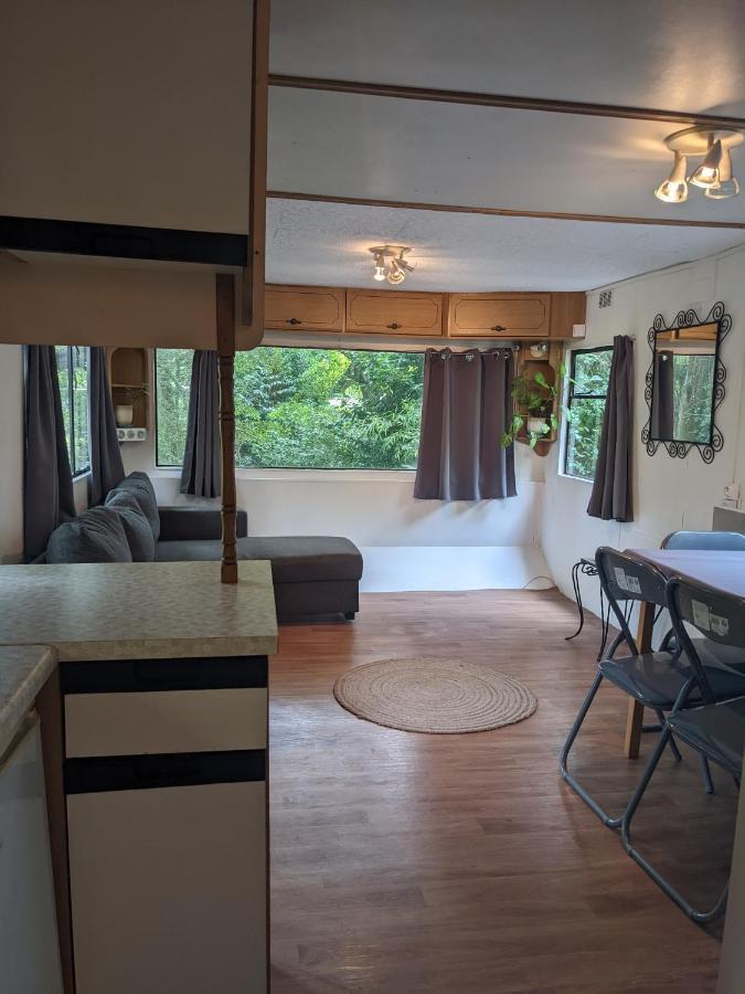 Mobile Home Situe Au Coeur Du Lac Blangy-le-Château Kültér fotó